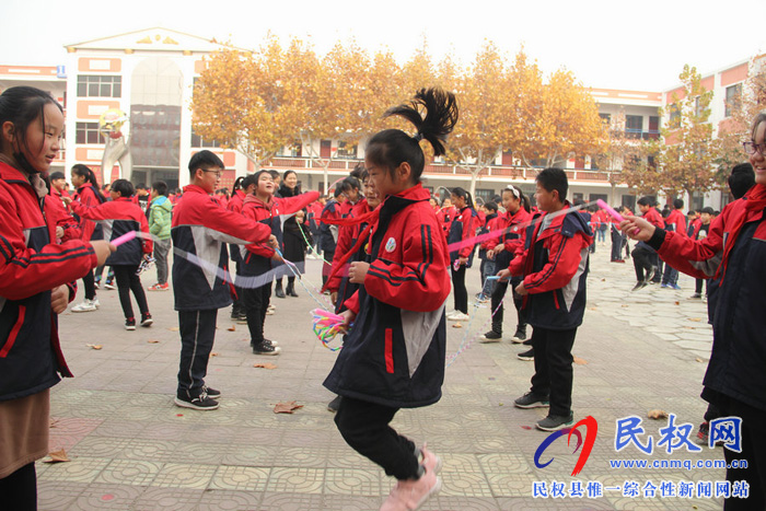 民权县实验小学阳光体育大课间精彩纷呈