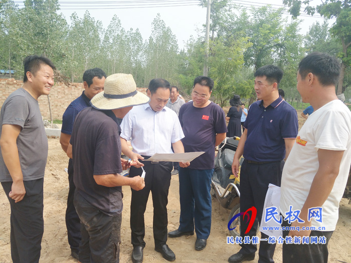 我县红色教育基地秣坡村建设促进会在双塔镇会议室召开