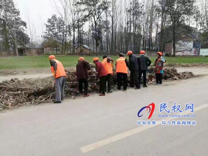 王桥镇：公路养护保畅通