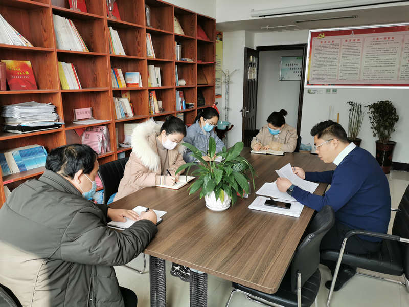 团委专题学习纪委全会精神  扎实推进从严治团