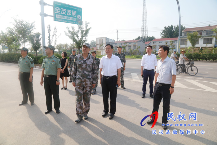 省军区副司令员习晓军到我县调研人武部综合项目建设工作