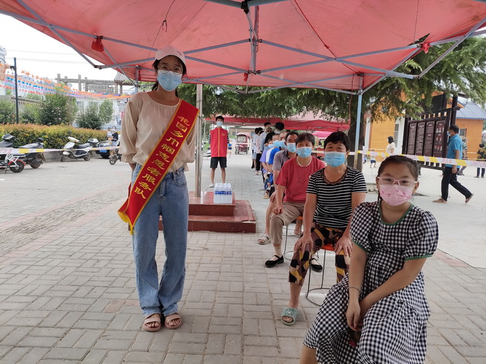 民权县花园乡：“志愿红”抗疫一线“有温度”