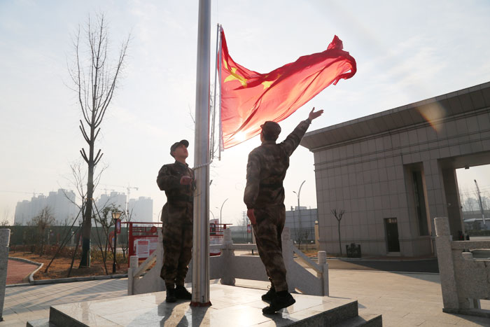 民权县驻军单位联合开展新年升国旗仪式