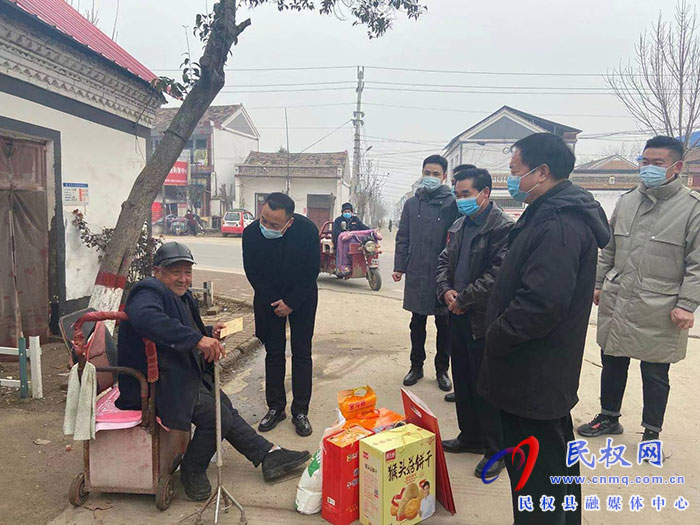 商丘市文化广电和旅游局 走访慰问流通村困难群众