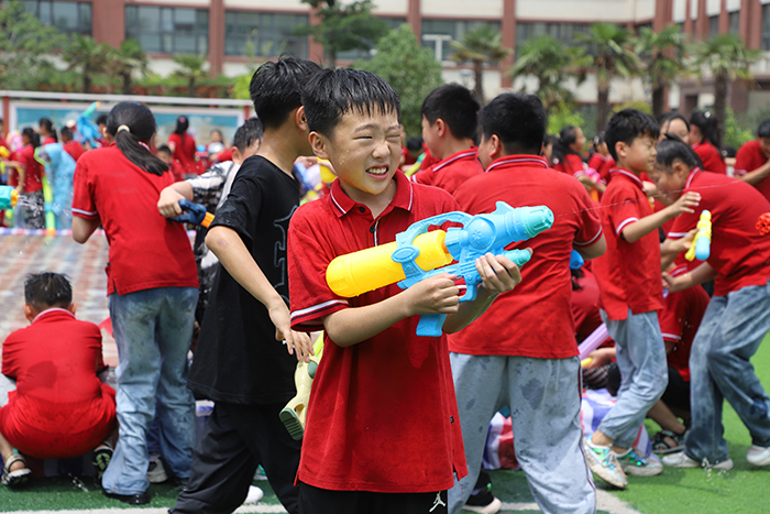 “悠悠艾香溢佳节 绵绵粽情润端午”——民权求实学校端午节主题教育活动