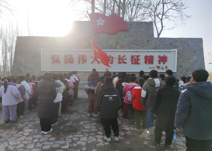 双塔镇牛牧岗小学开展“参观红色教育基地 弘扬爱国主义精神”主题教育活动