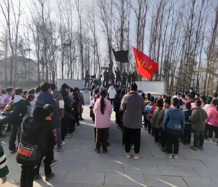 双塔镇牛牧岗小学开展“参观红色教育基地 弘扬爱国主义精神”主题教育活动