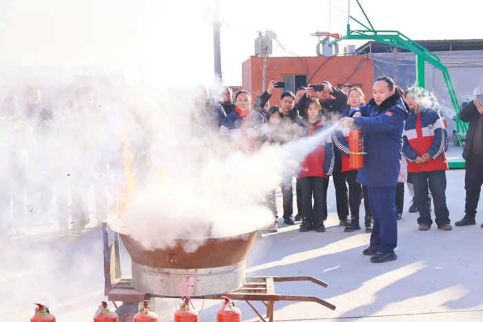 北关镇：消防安全培训会，助力平安法治星