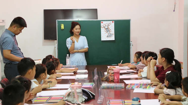 民权县图书馆举办2024年第十期“画从书中来——阅绘悦美”公益绘画培训（总第15期）