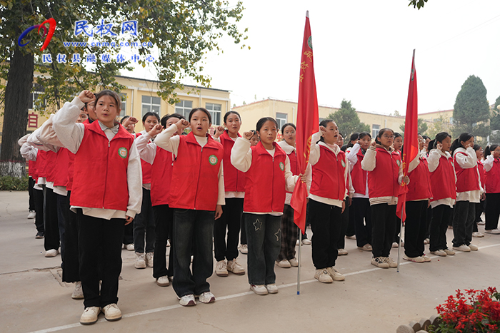 我县举行“五育”并举学校现场观摩会